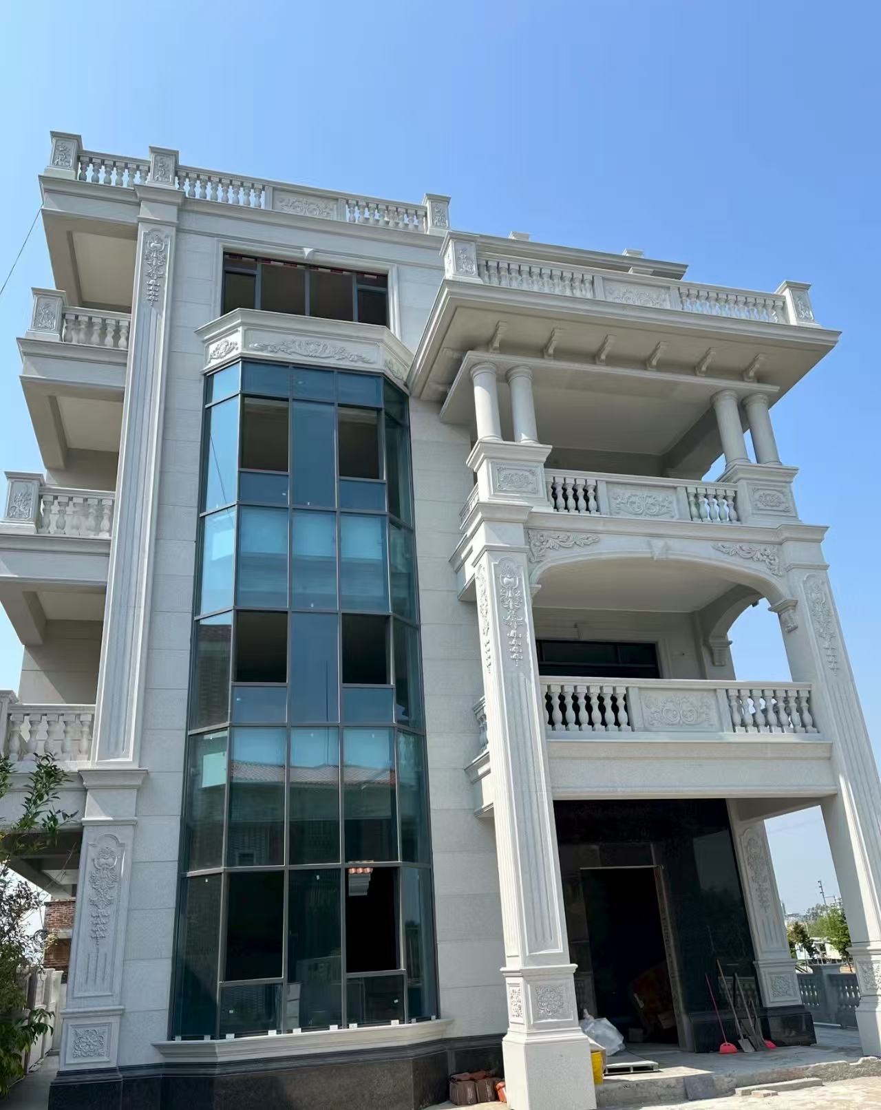 金昌 芝麻白花岗岩别墅外墙干挂效果展示