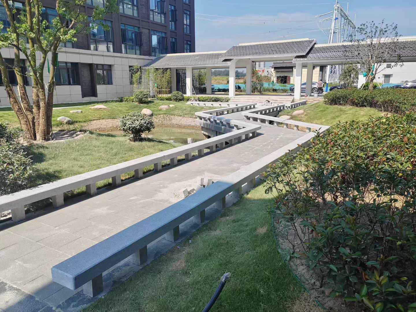 金昌 芝麻灰小区坐凳&栏杆安装效果