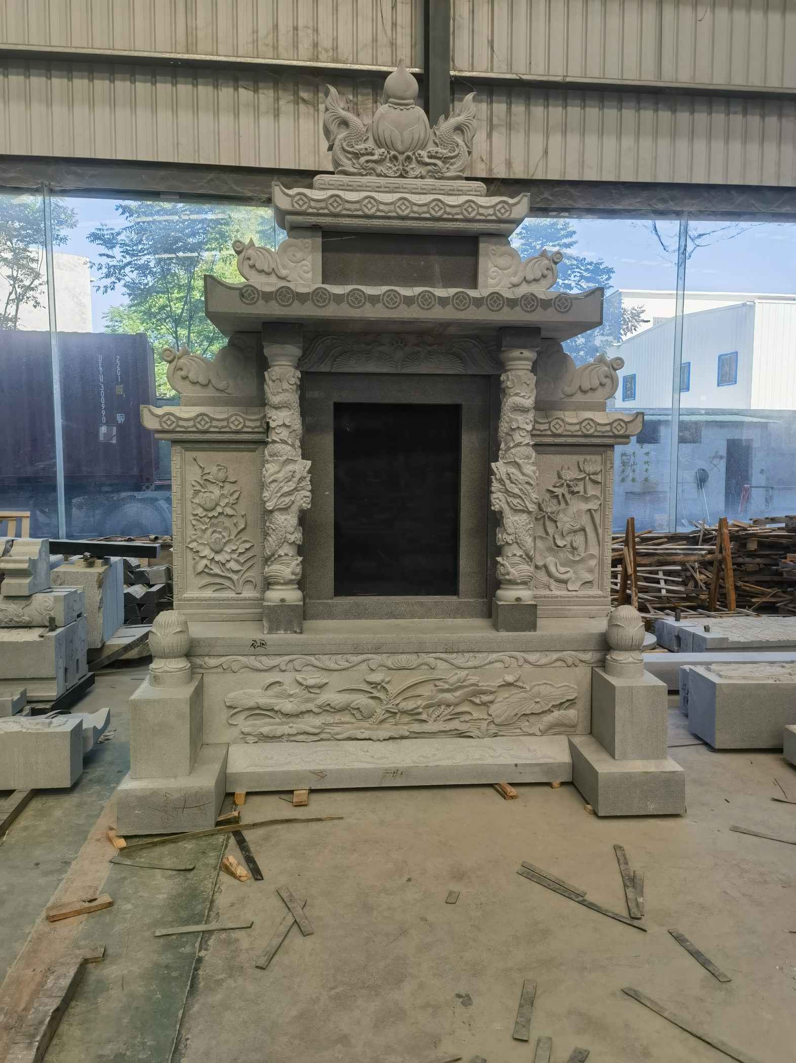 金昌 芝麻灰高档墓碑、土墓，一套也支持定做