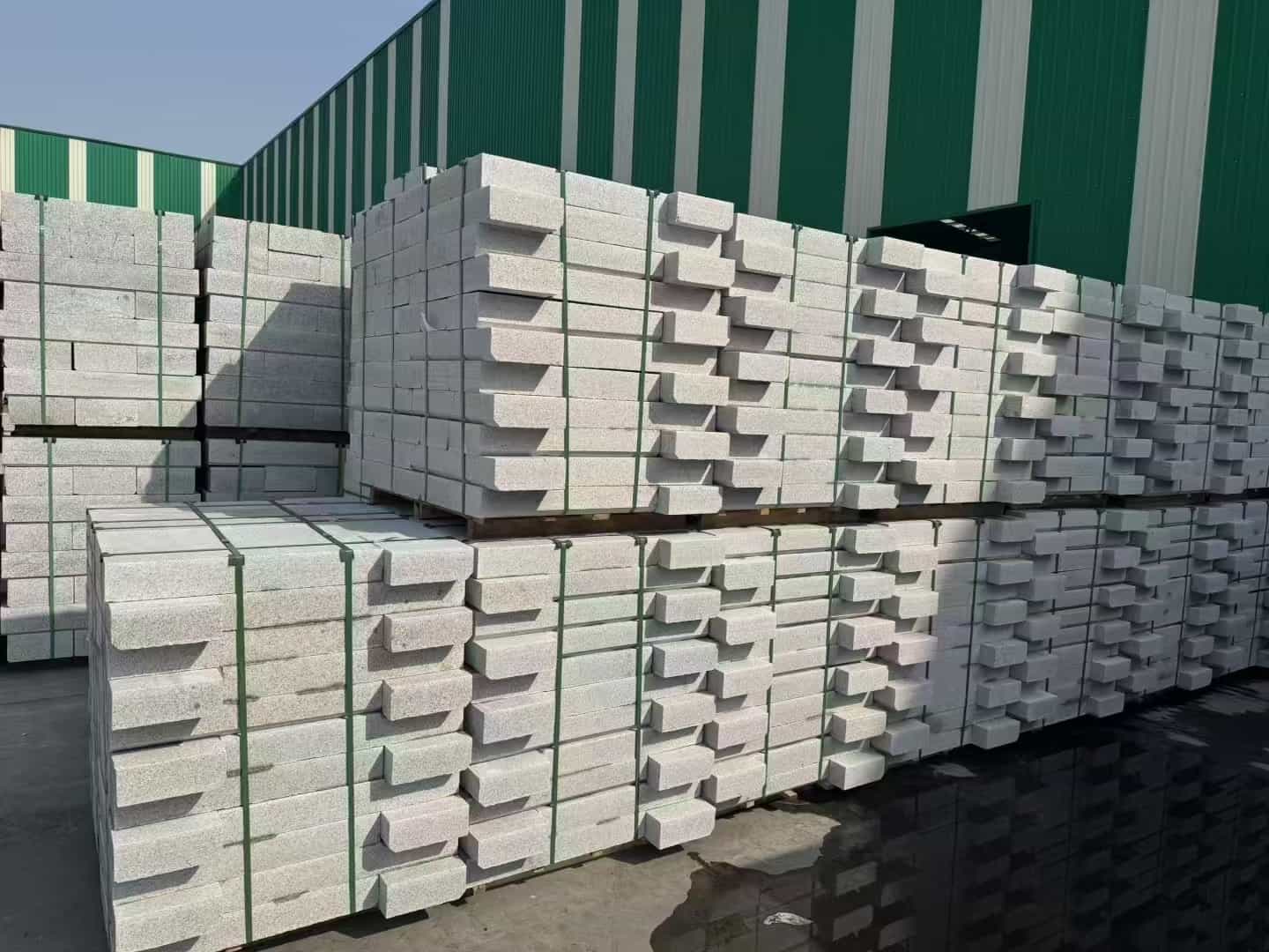 金昌芝麻白路沿石