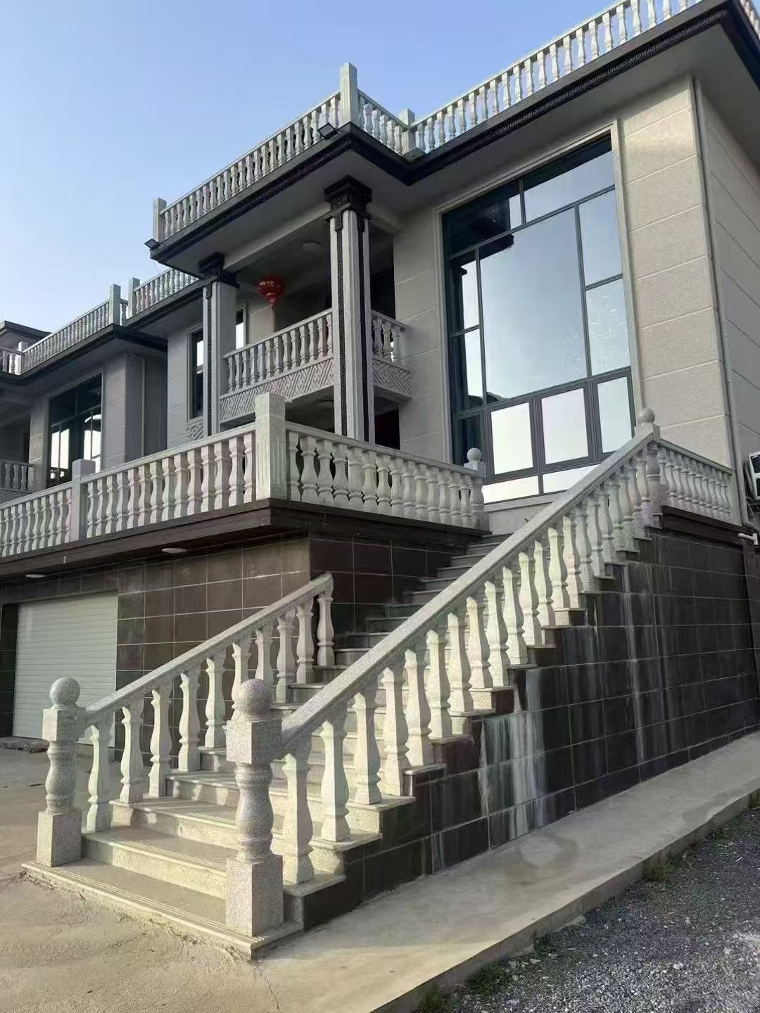 金昌 芝麻白别墅阳台栏杆，楼梯栏杆