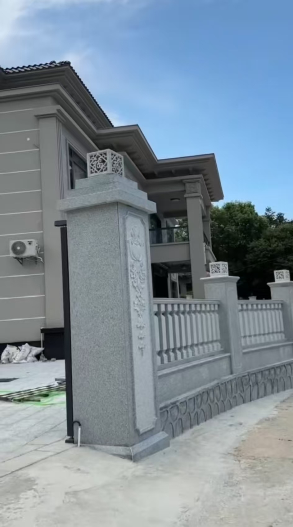 金昌 芝麻白别墅围墙栏杆，私人订制