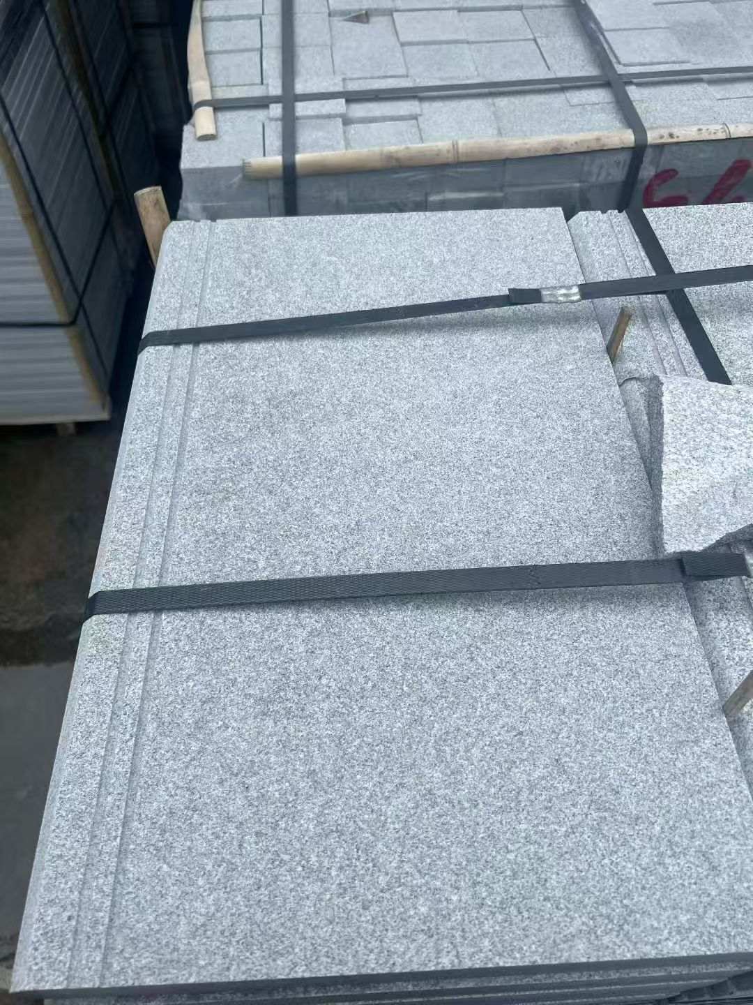 金昌 芝麻灰火烧面拉槽台阶