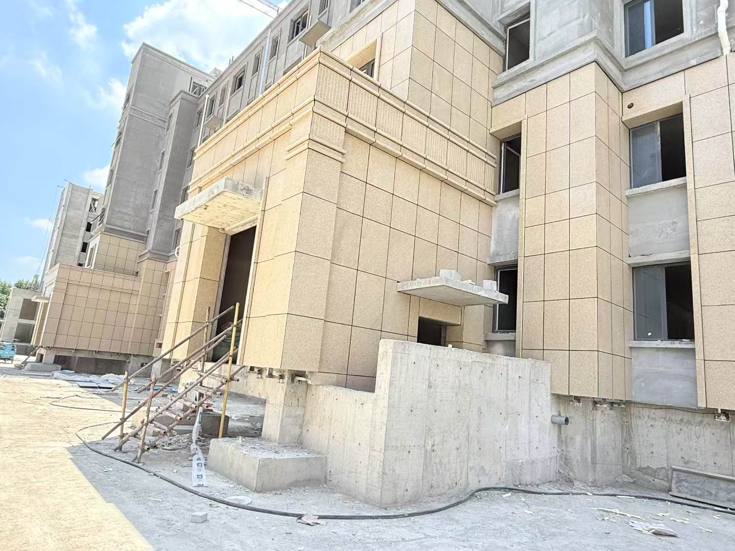 金昌 黄金麻干挂，工地实拍