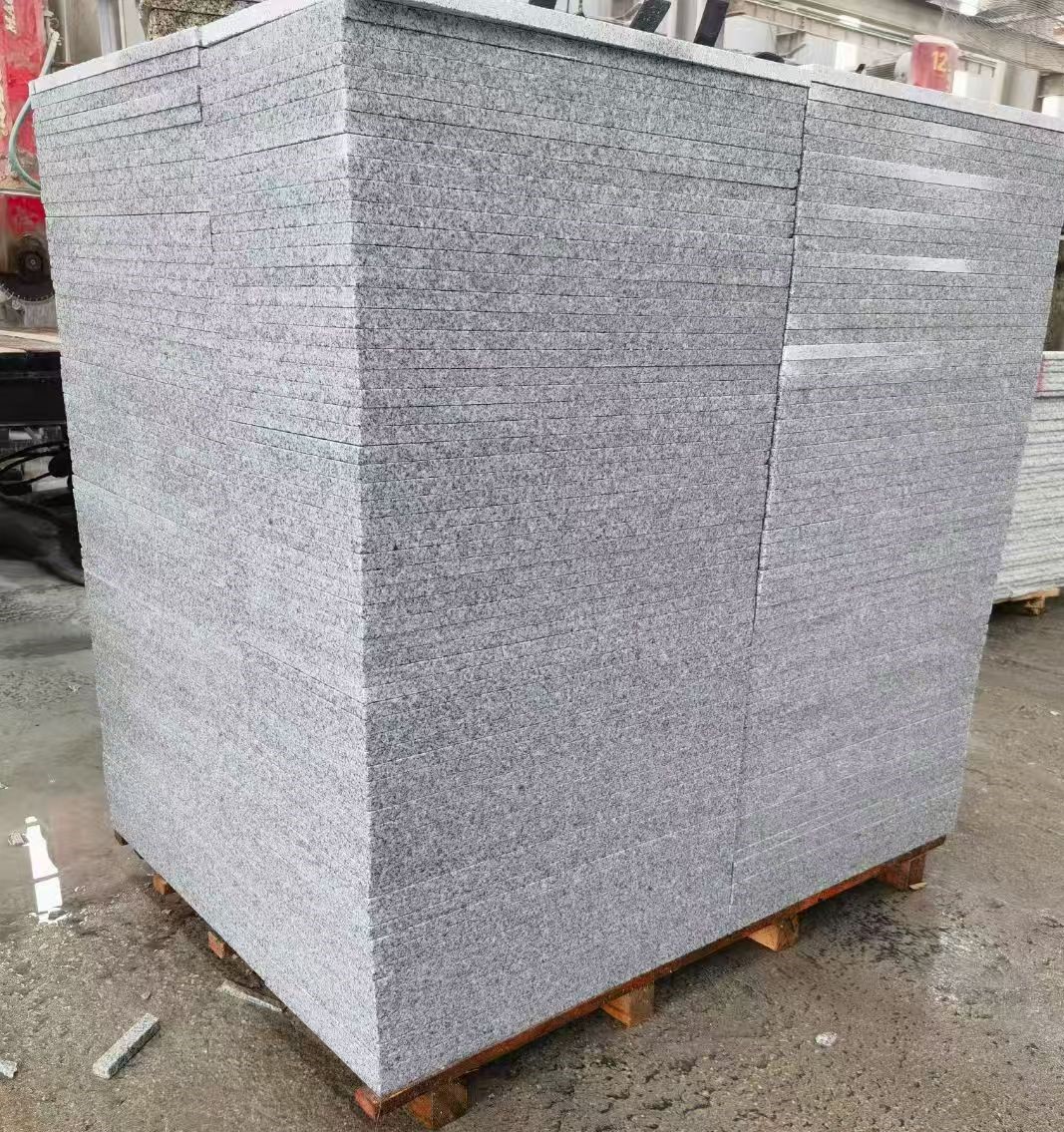 金昌 火烧面地铺石，街道广场园林市政工程板，1.8~5.0厚均有现货